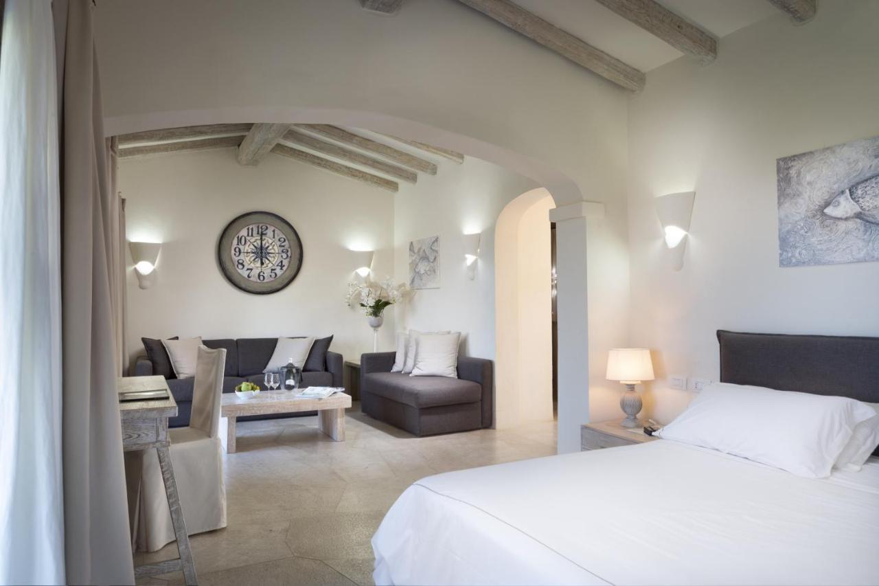 Hotel Li Finistreddi กันนิโจเน ภายนอก รูปภาพ